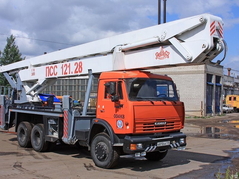 Аренда автовышки 28м