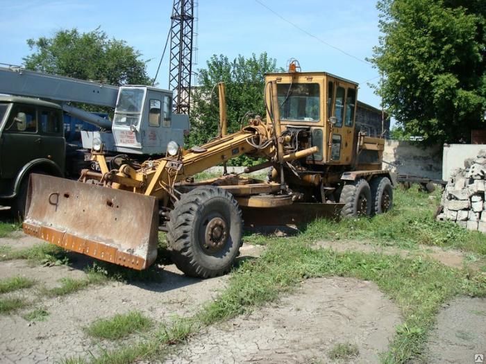 Аренда грейдера ДЗ-122А
