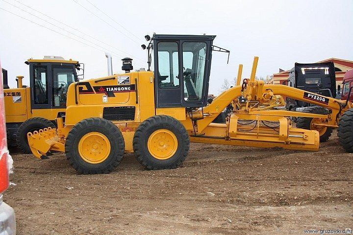 Аренда грейдера PY220G