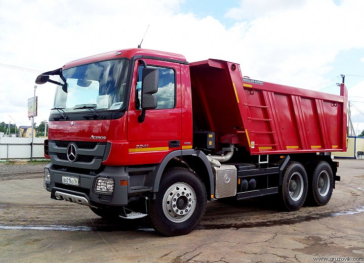 Аренда самосвала mercedes 8x4