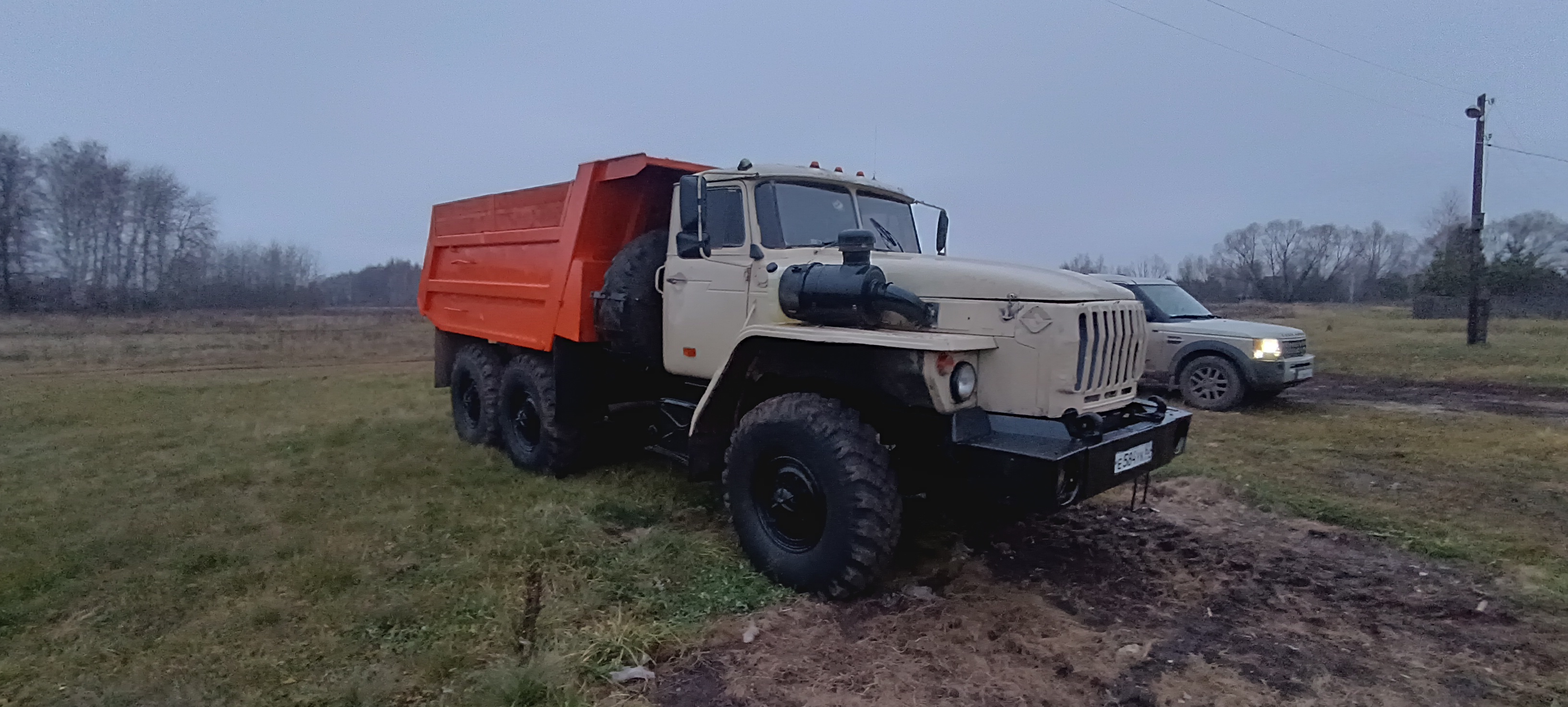 Аренда самосвала вездехода