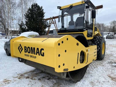 Аренда грунтового катка Bomag 213 D-5 13 т