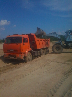 Самосвалы автокраны бортовые