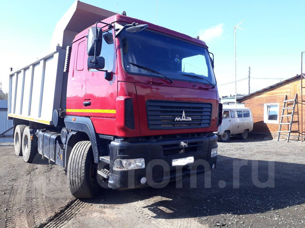 Самосвал аренда, услуги. Перевозка грузов.