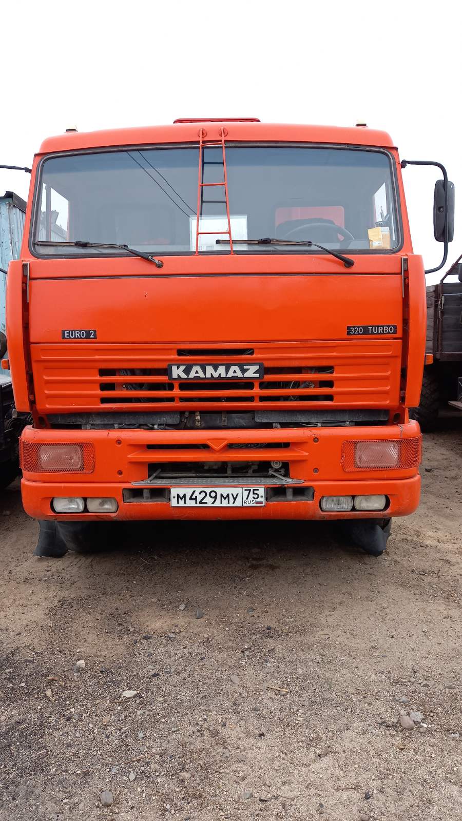 Услуги карьерного самосвала. Перевозка 20 тонн.