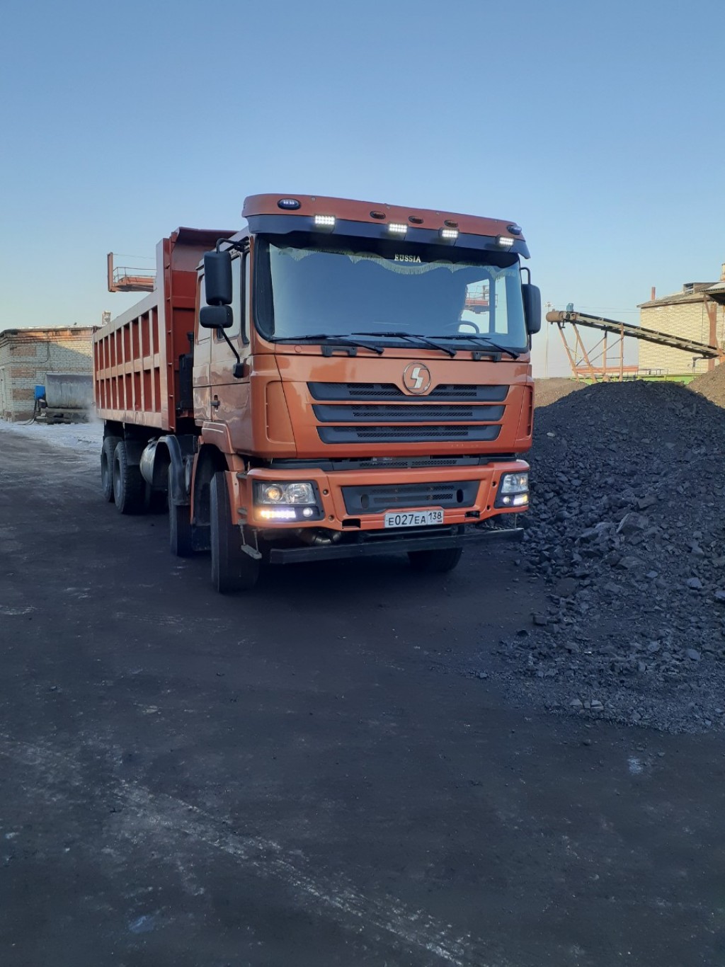 Грузоперевозки. Аренда самосвал.