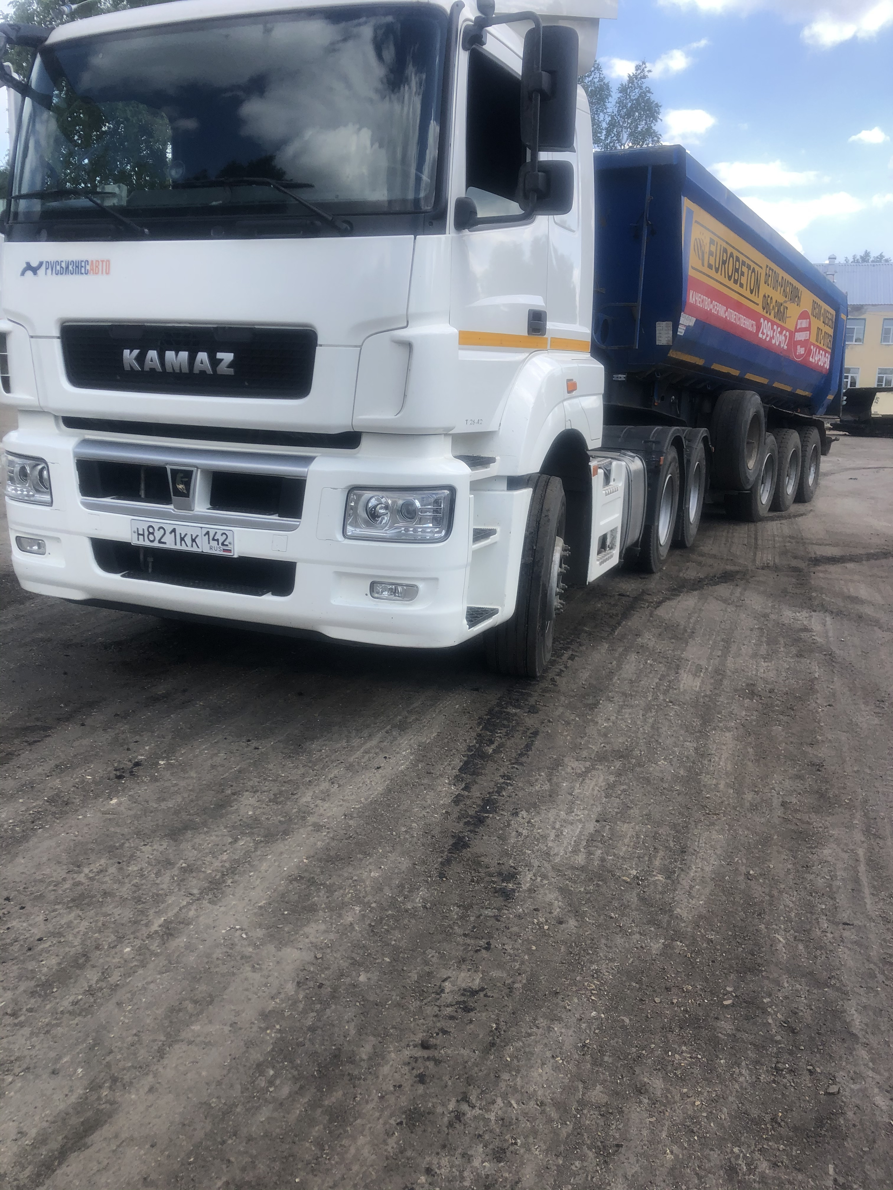 Седельный тягач в аренду, услуги тонара.