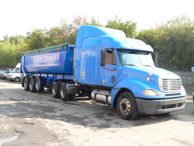 Самосвал в аренду, услуги. Перевозка 30 тонн.