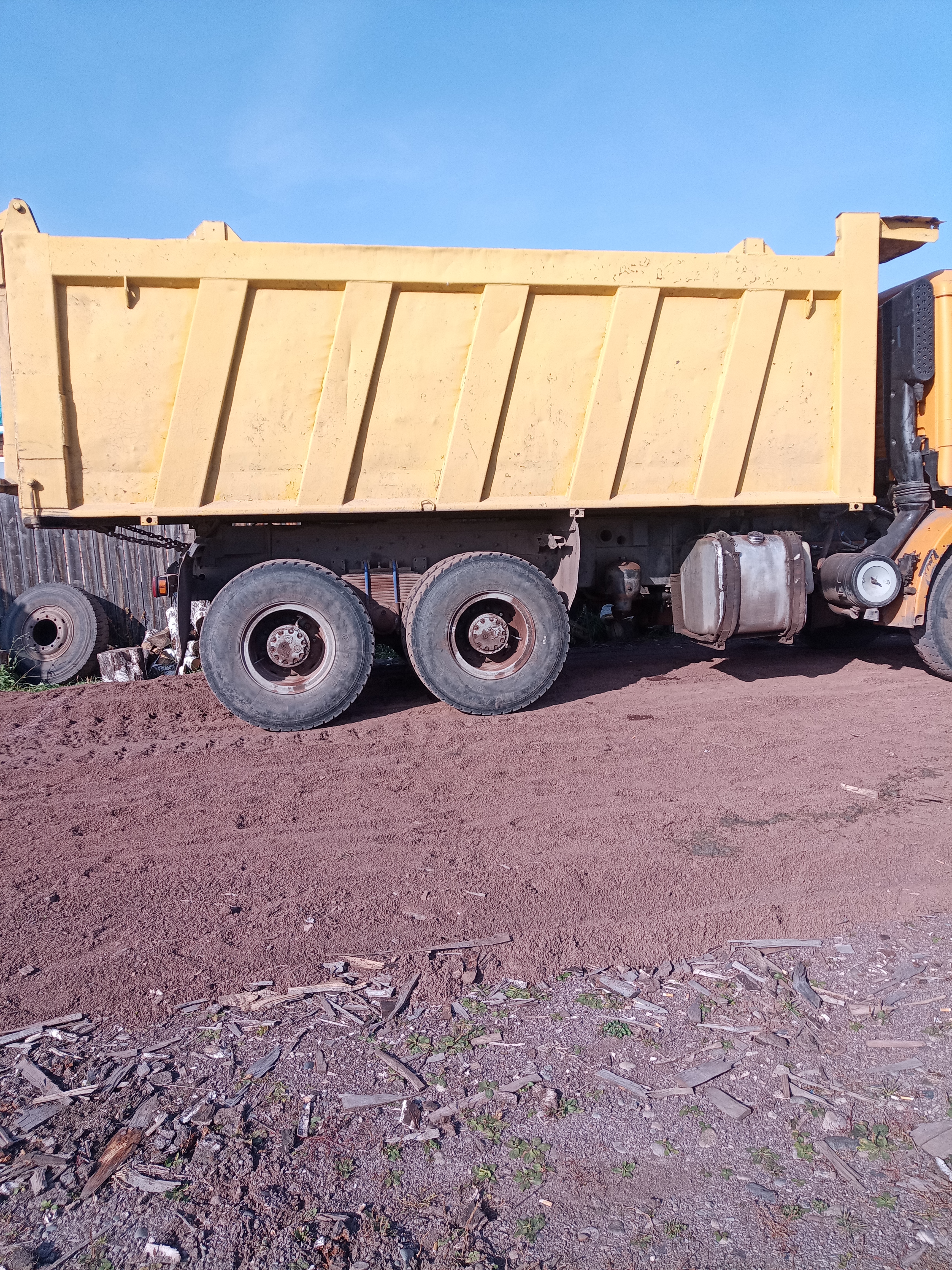 Услуги самосвала 25т.