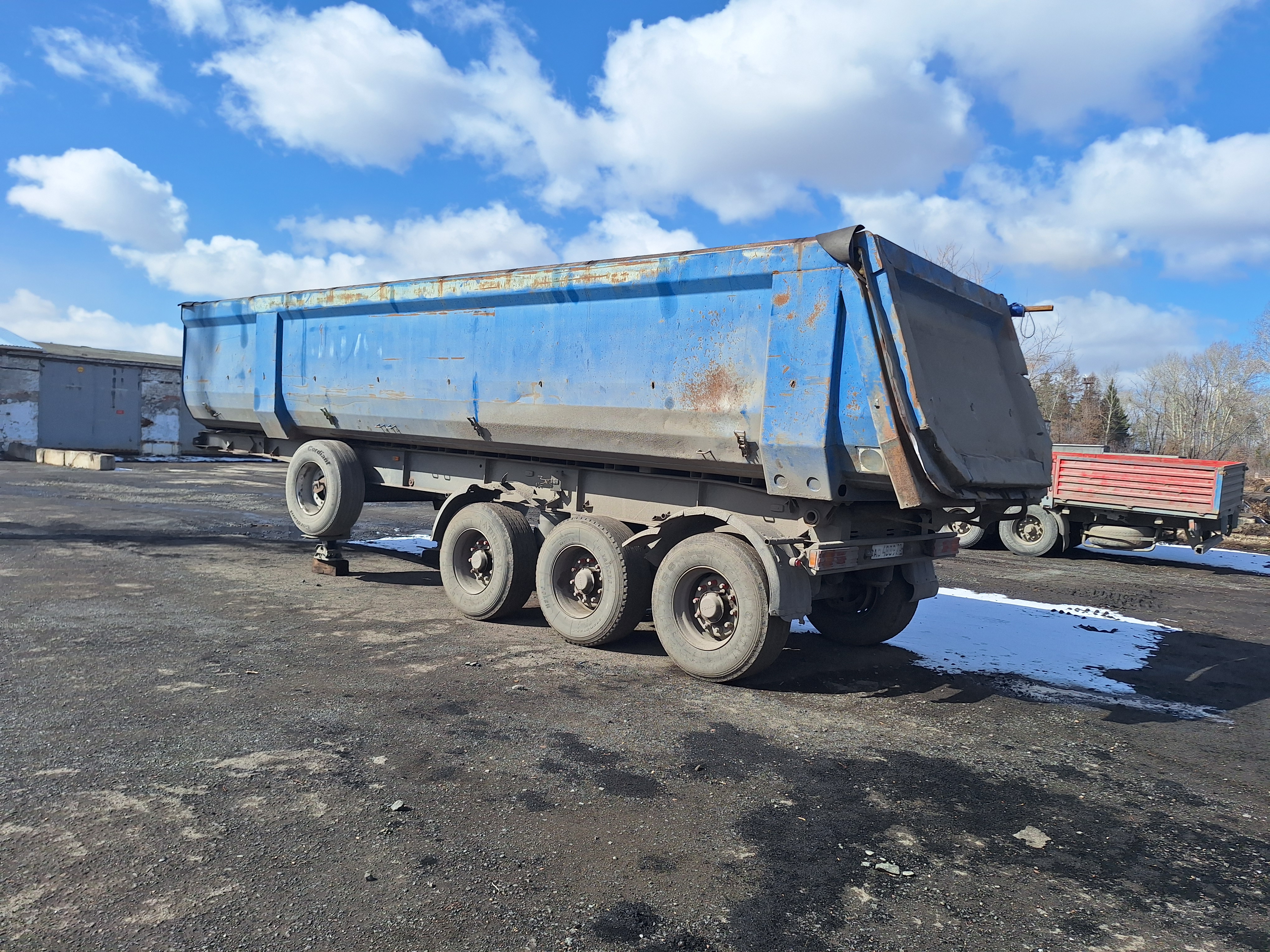 Аренда тонар самосвальный 40 кубов.