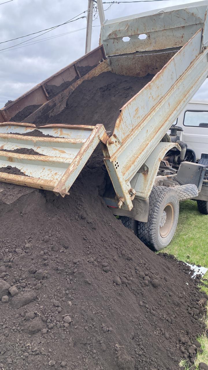 Самосвалом доставка щебень, песок, чернозем
