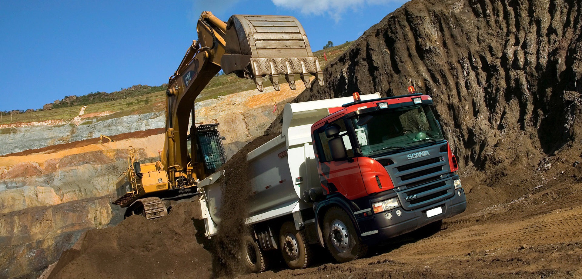 Доставка: щебень, песок, отсев, ПГС тонар