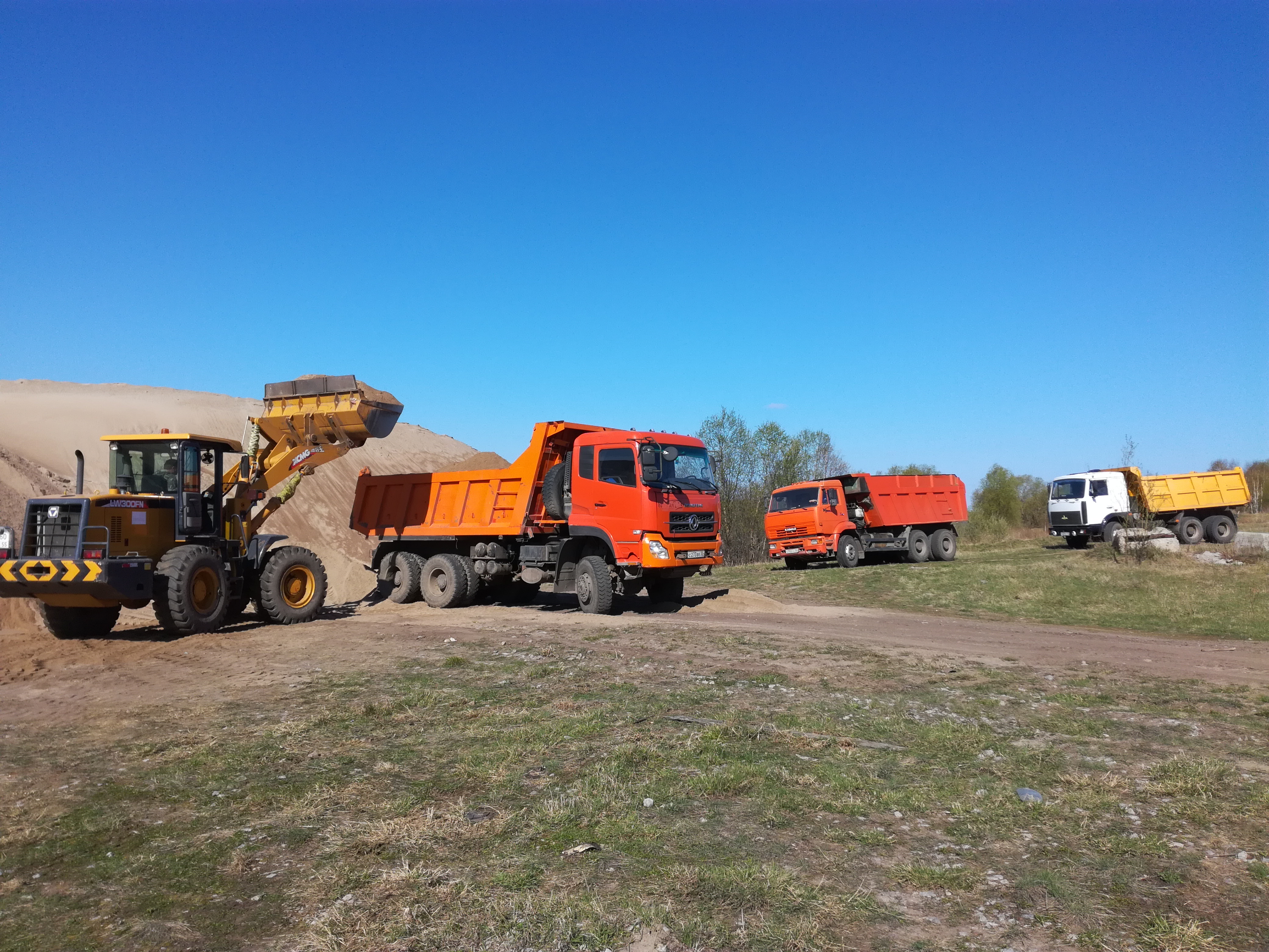 Услуги самосвалов от собственника Денис