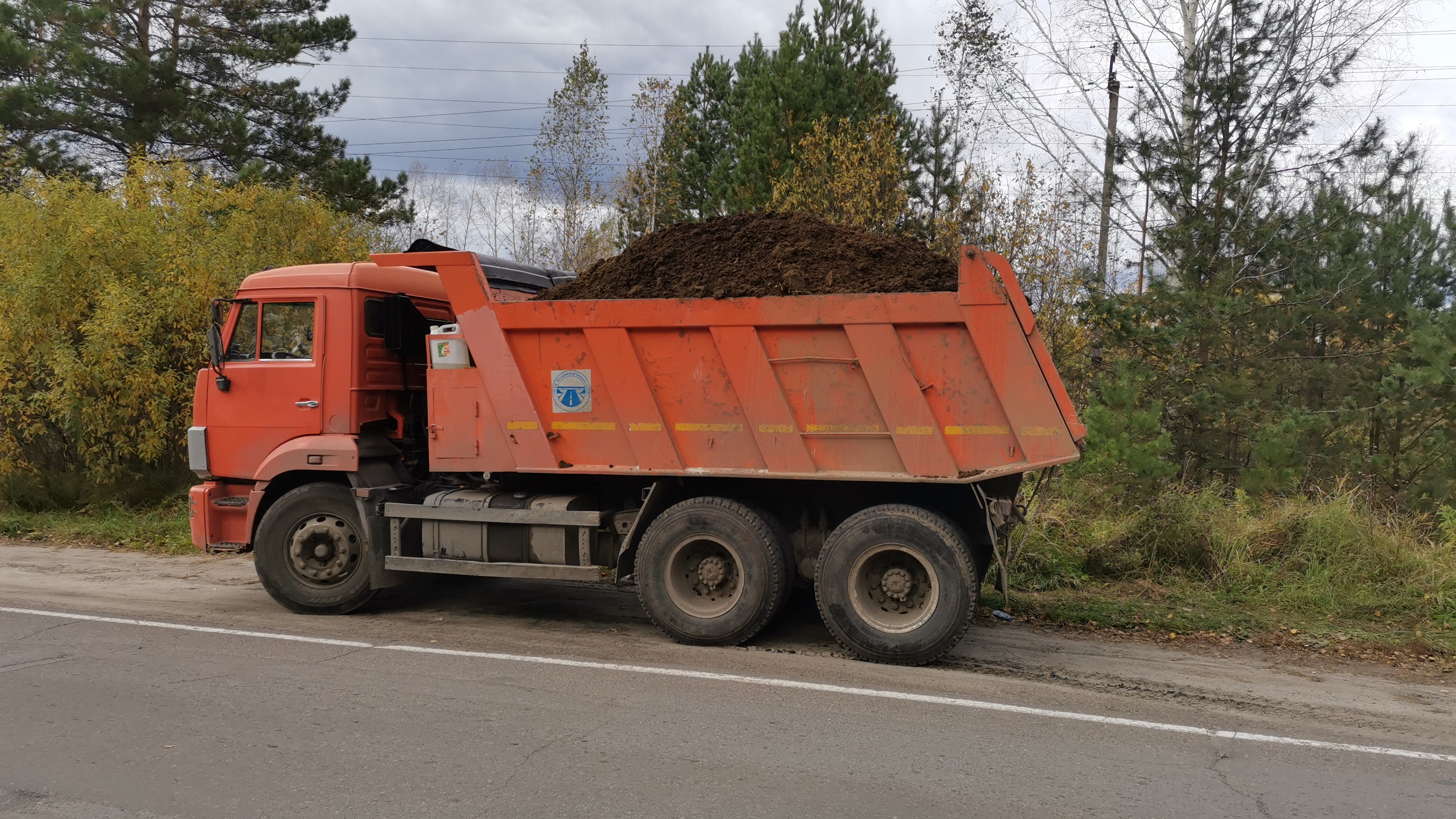 Услуги Самосвалов  от 10 до 20 тонн. 10 кубов