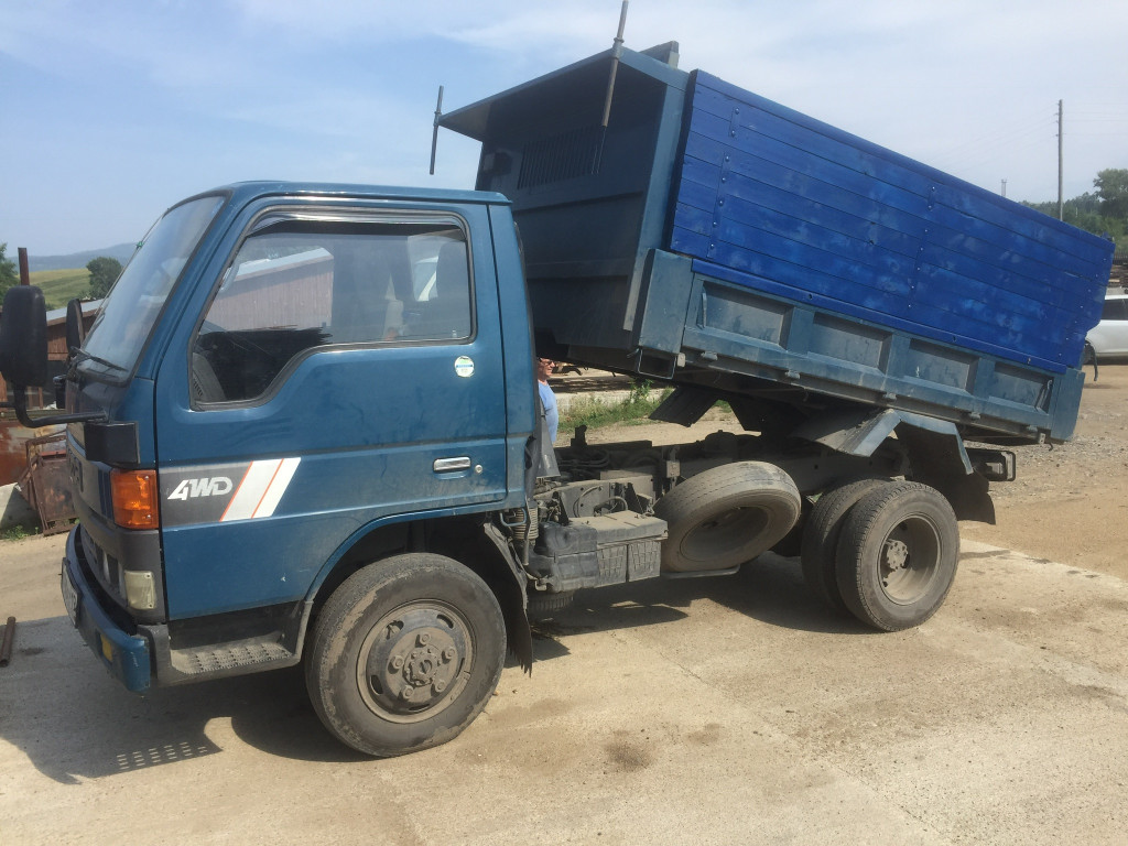 Грузоперевозки. Услуги самосвала 4WD