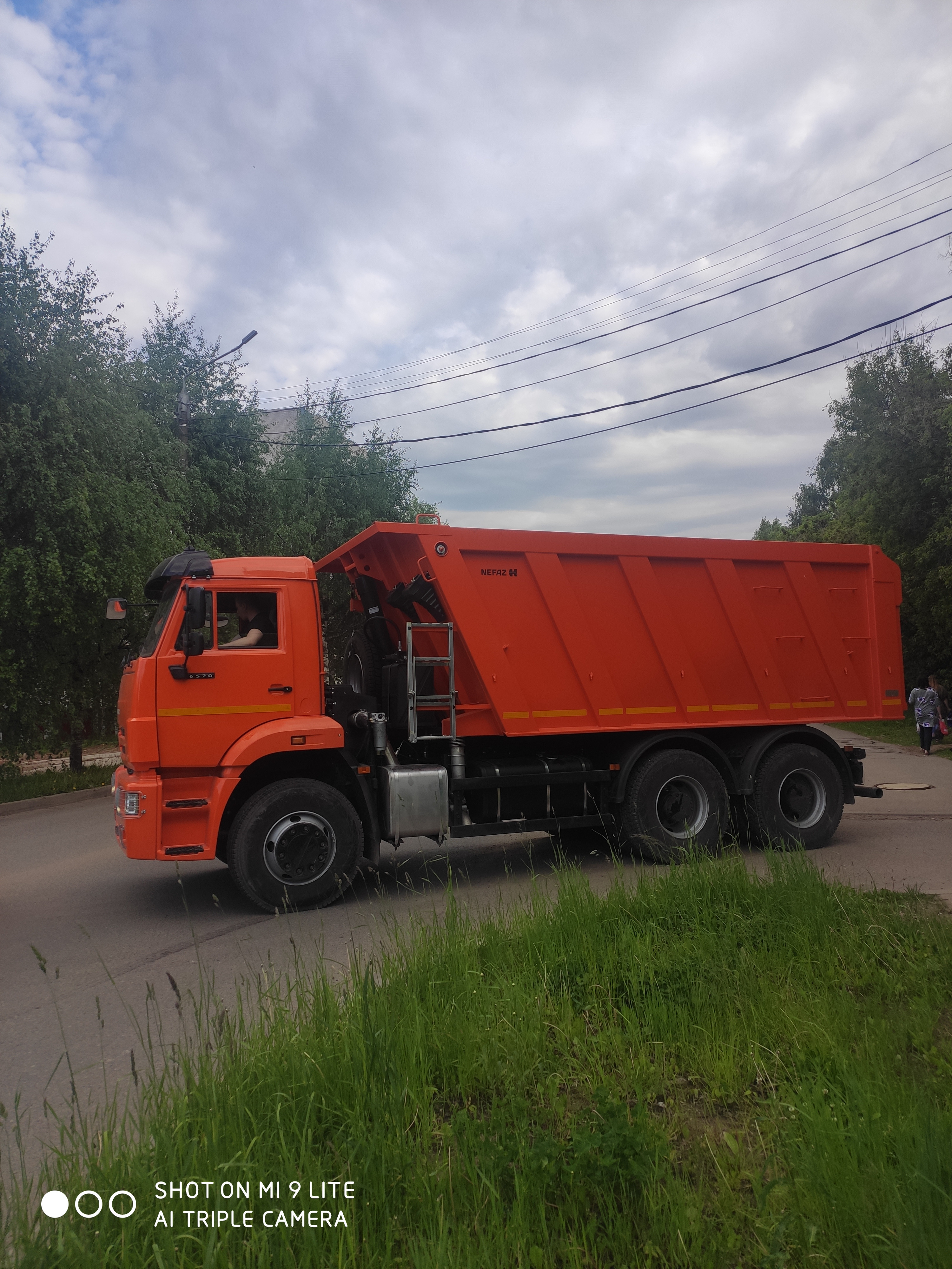 Услуги самосвала. Песок, крошка, чернозем доставка