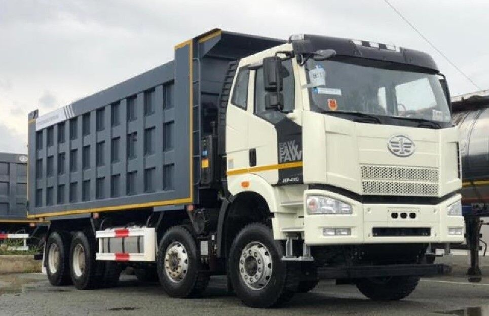 Самосвалы, тонары аренда. Перевозка материалов.