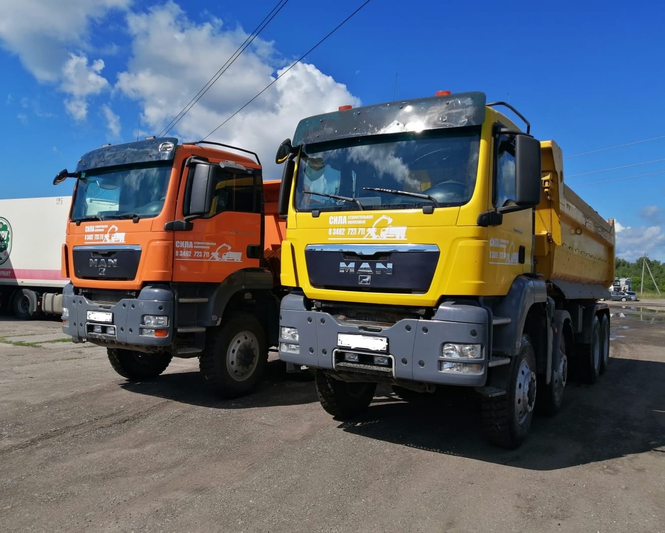 Самосвалы MAN 8×8 вездеходы. Перевозка 20 кубов.