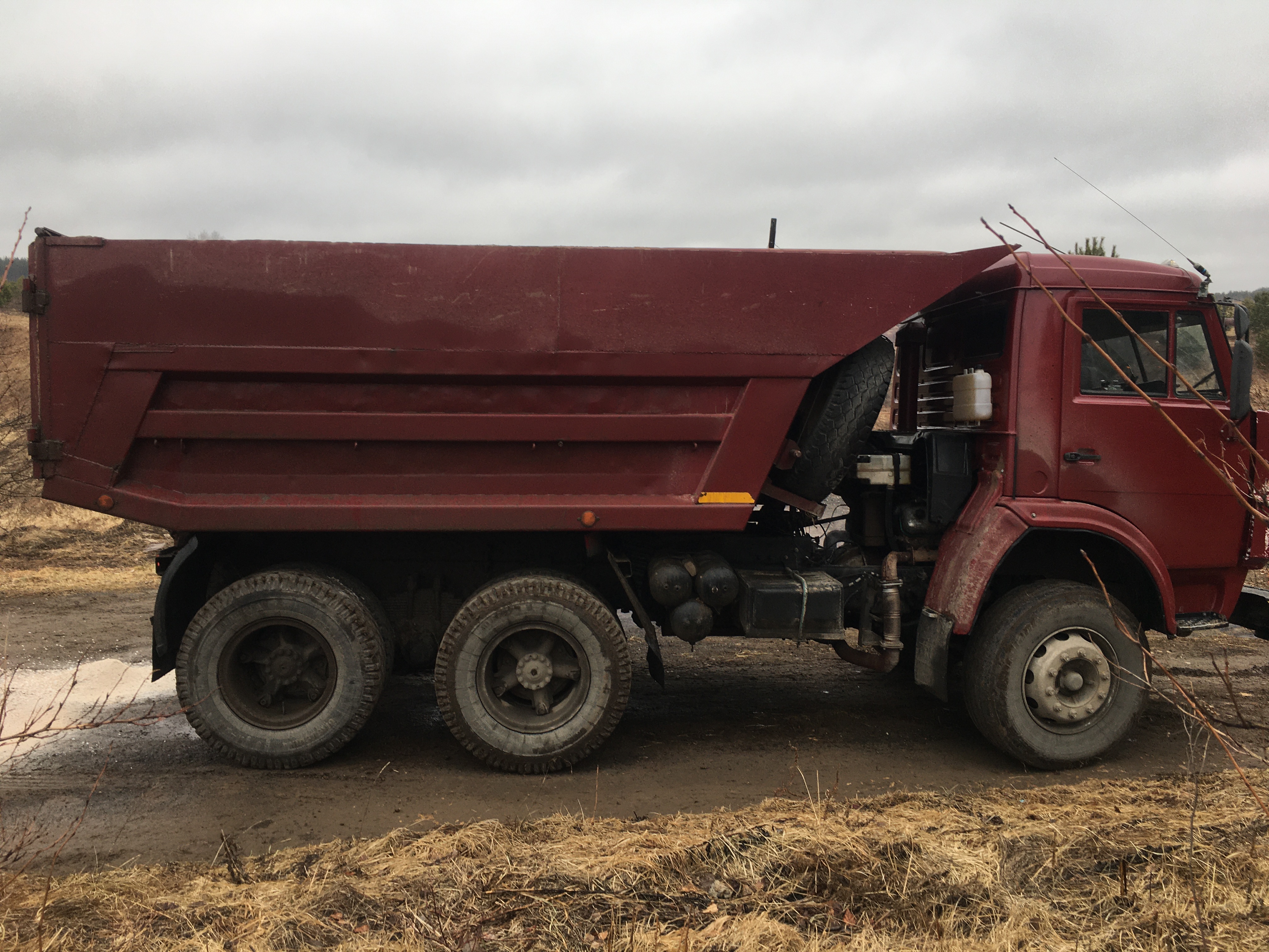 Доставка сыпучих грузов, аренда камаз самосвала15т