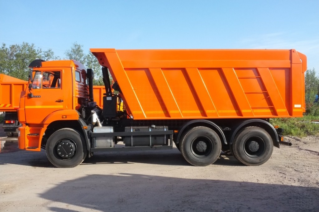 Самосвалы в аренду
