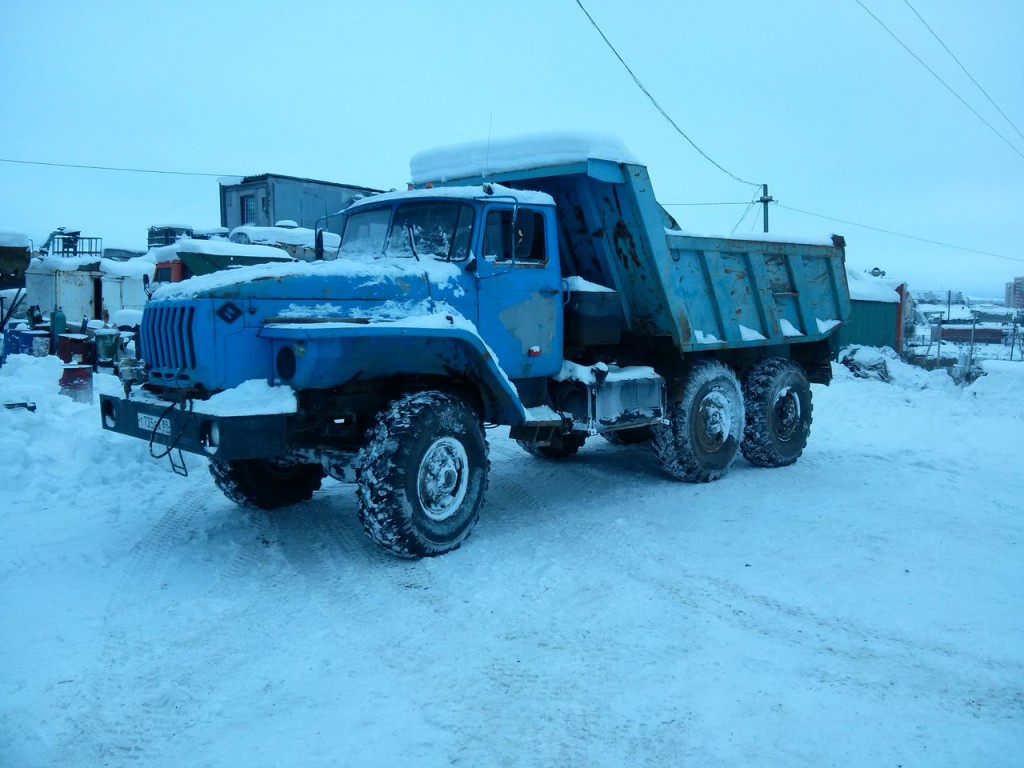 Самосвал вездеход экскаватор