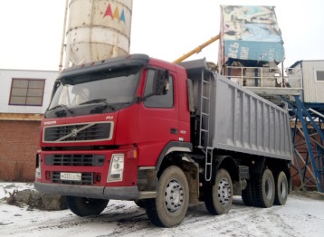 Самосвалы 22 куб.  35 т  в аренду