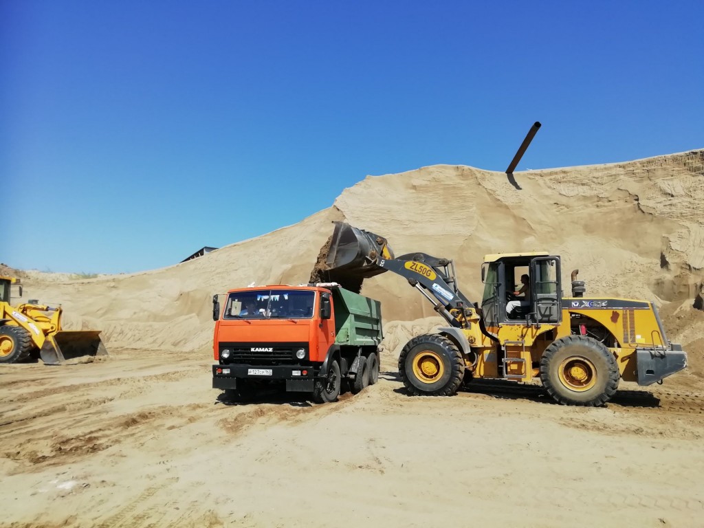 Самосвал КАМАЗ 13 тонн