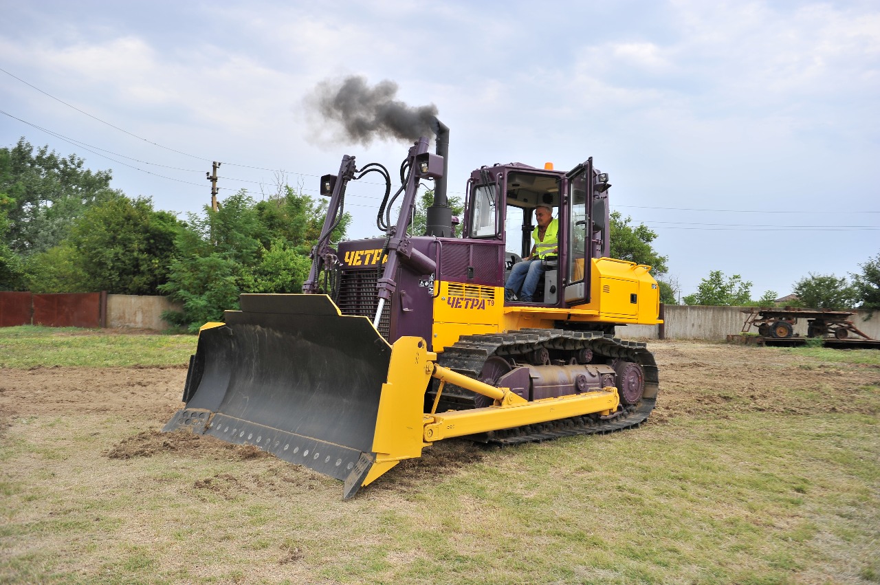 Аренда бульдозера ЧЕТРА Т9
