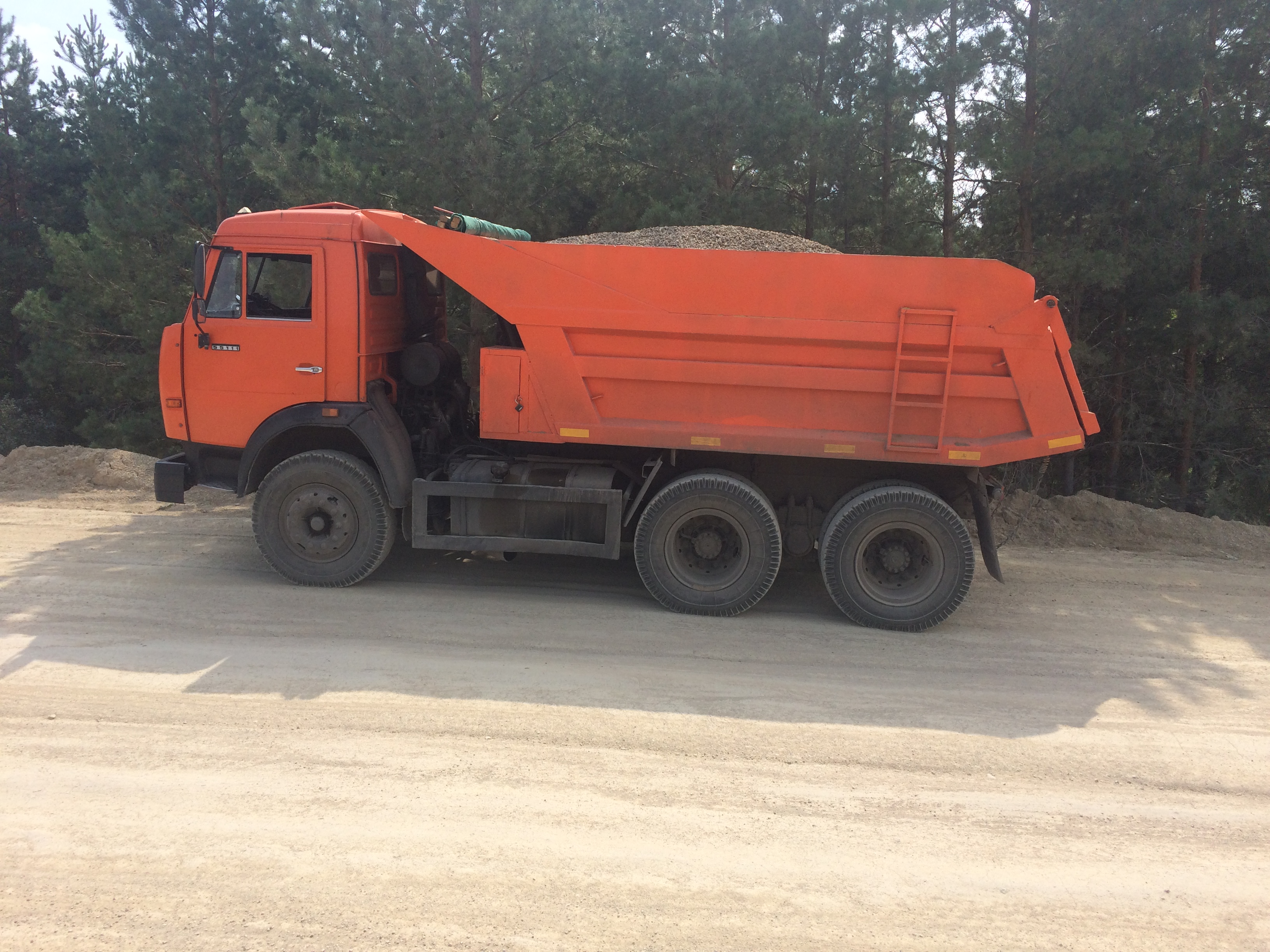 Аренда самосвала с водителем