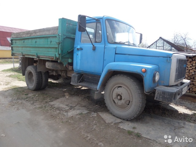 Услуги самосвала. Доставка песка, щебня