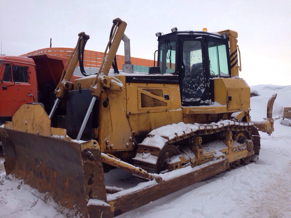 Бульдозер от собственника Максим