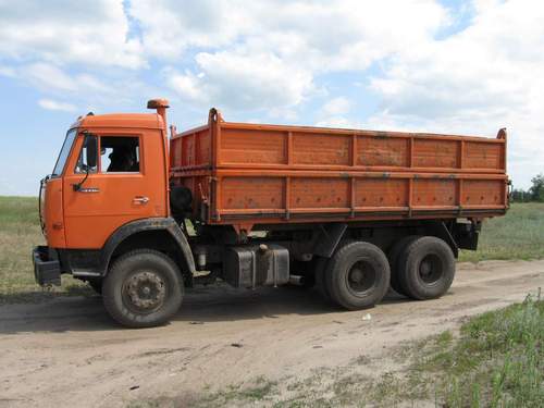 Самосвал с прицепом