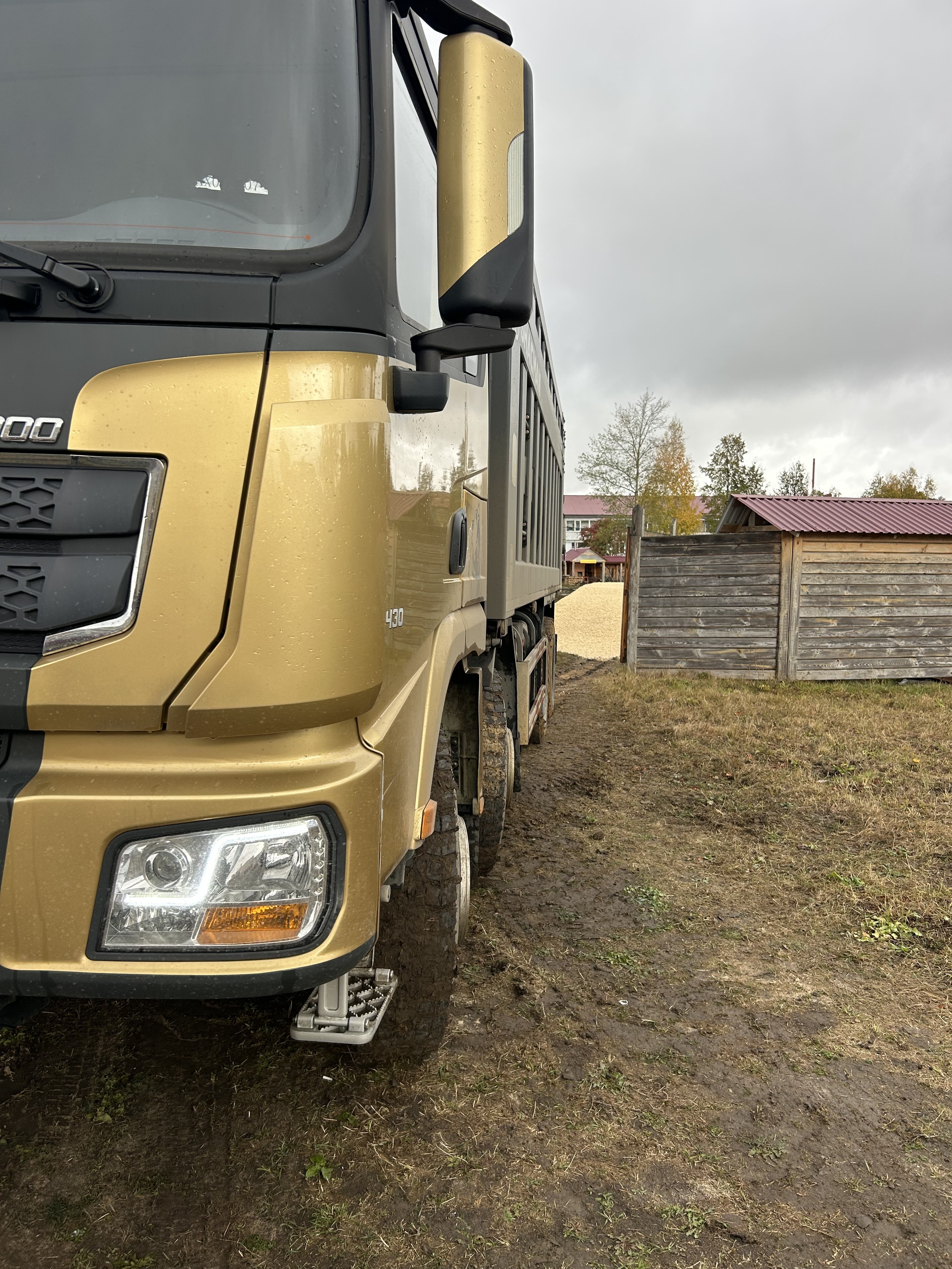 Услуги самосвала 35 кубов.