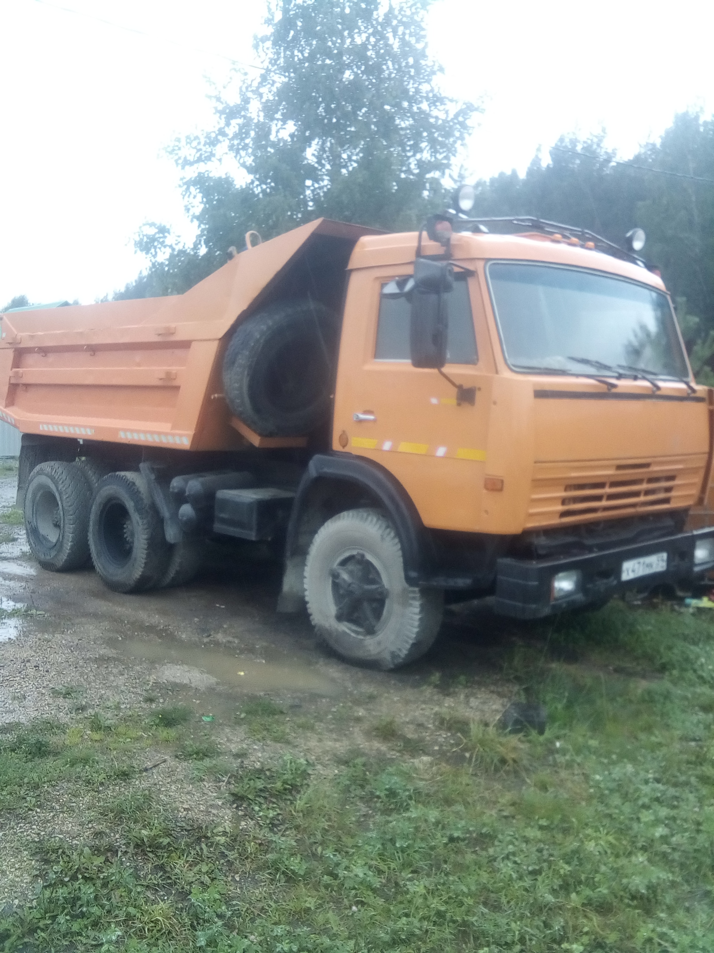 Самосвал от собственника Евгений