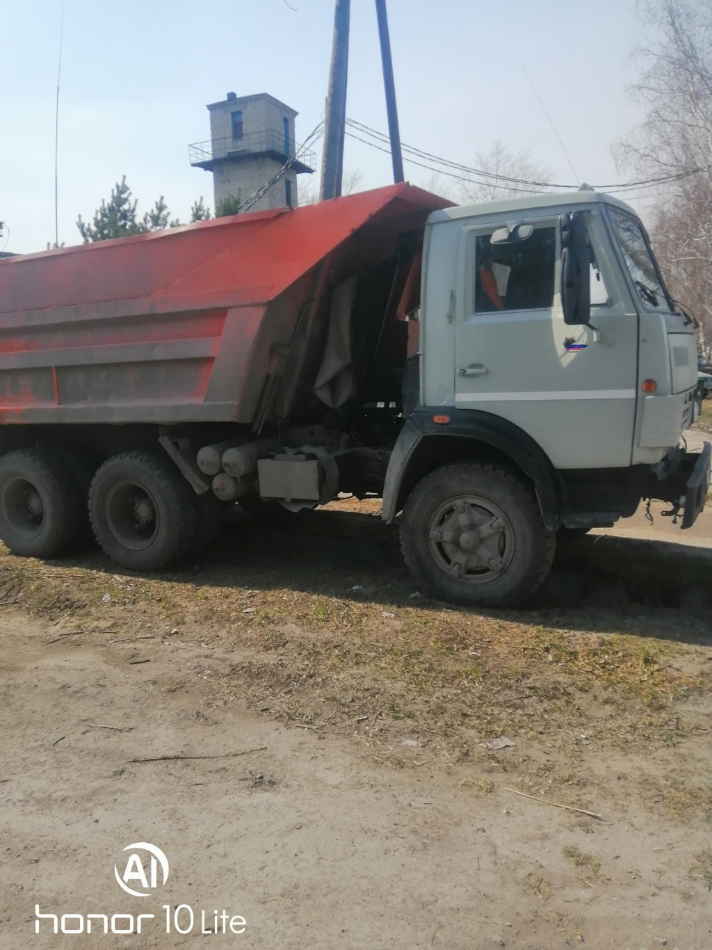 Услуги самосвала от собственника Денис