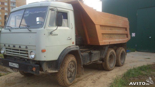 Доставка щебня самосвалом.