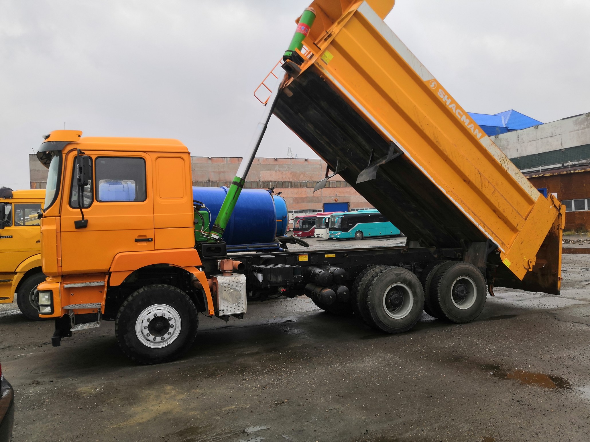 Услуги самосвала, уборка снега