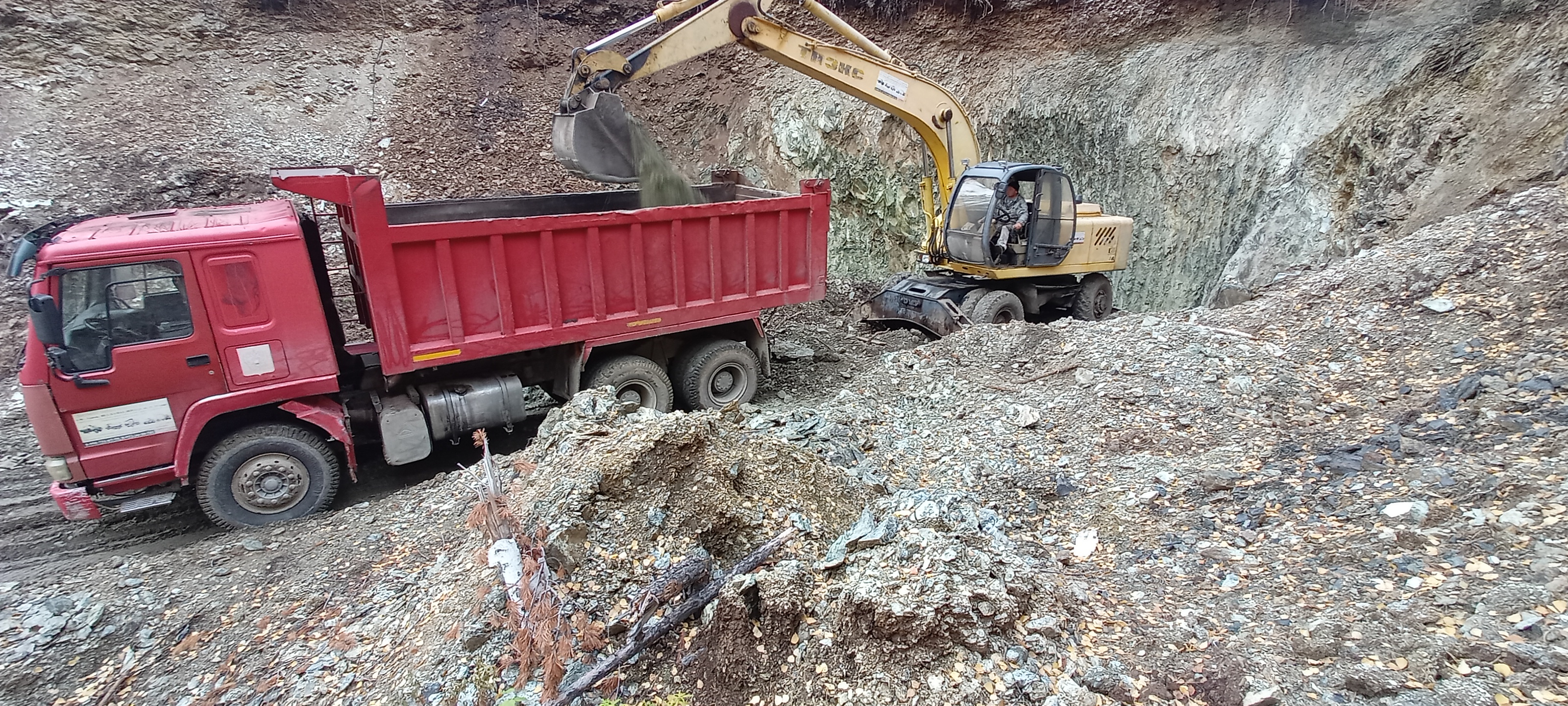 Hovo самосвал 25 тонн