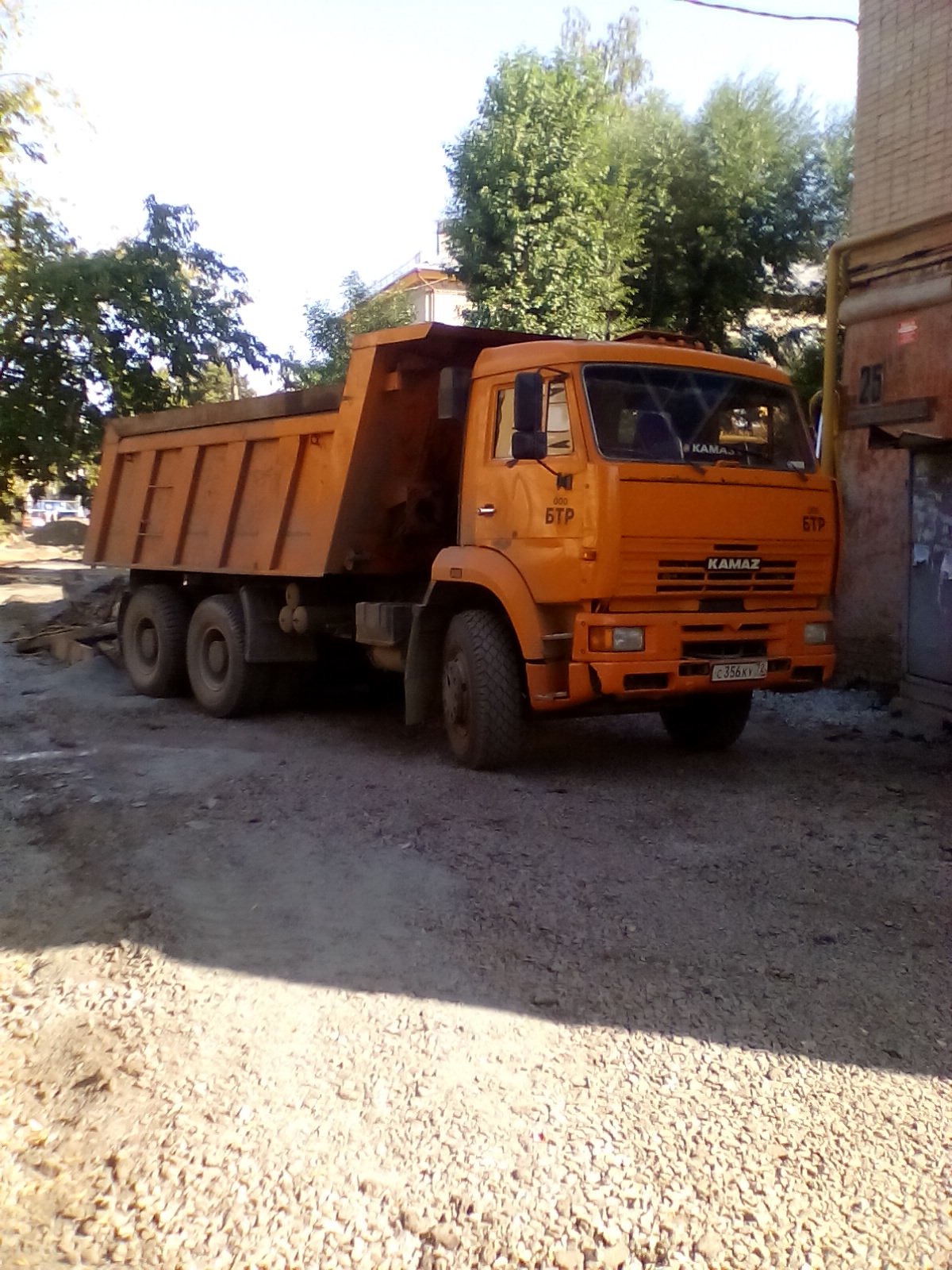 Перевозка, доставка сыпучих материалов самосвал