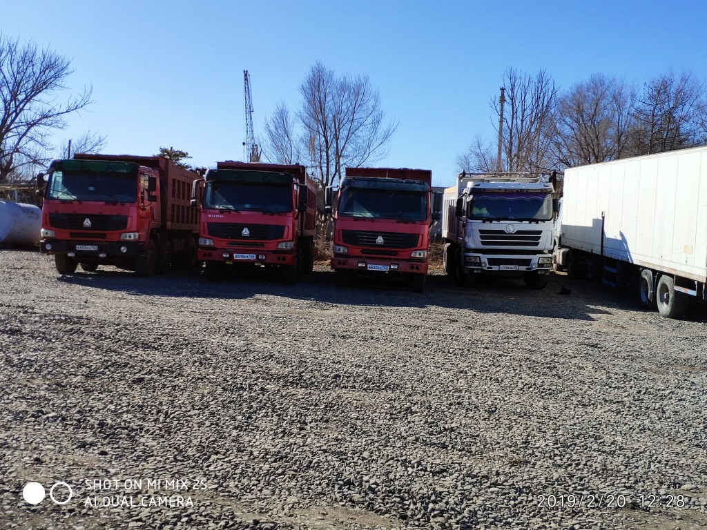 Самосвалы аренда. Заказ услуги самосвал.