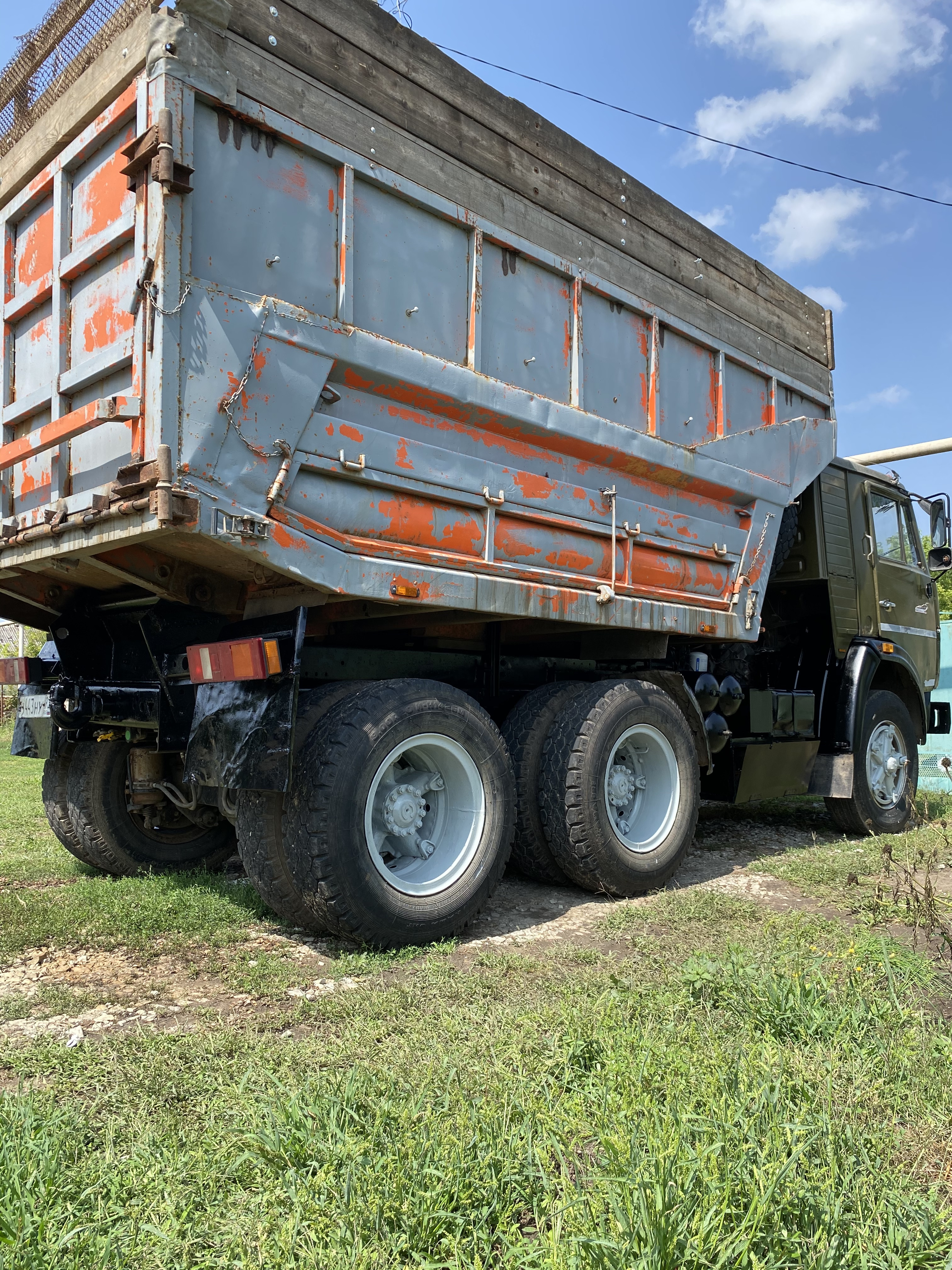 Самосвал услуги на все виды работ