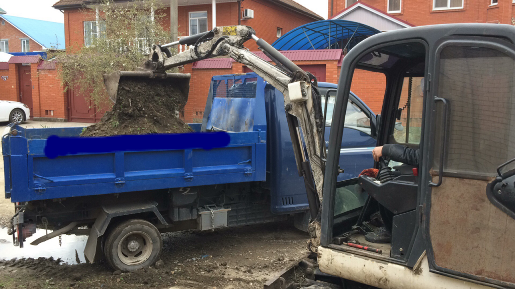 Мини самосвал от собственника Максим