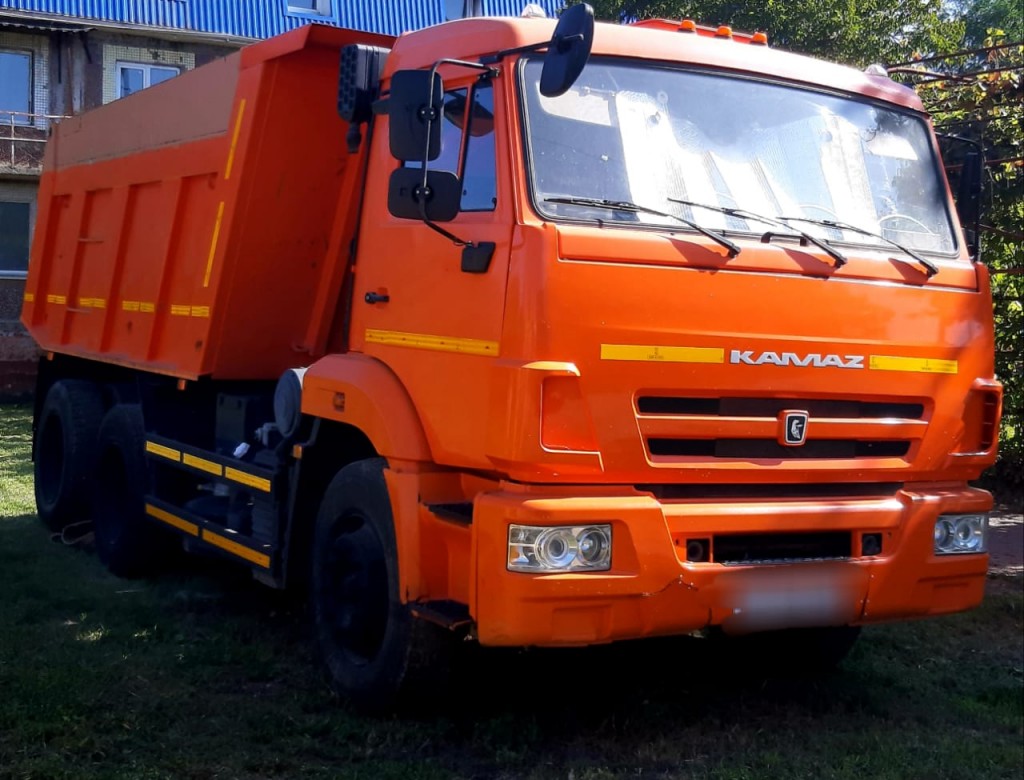 Аренда самосвала Камаз 15 тонн с НДС