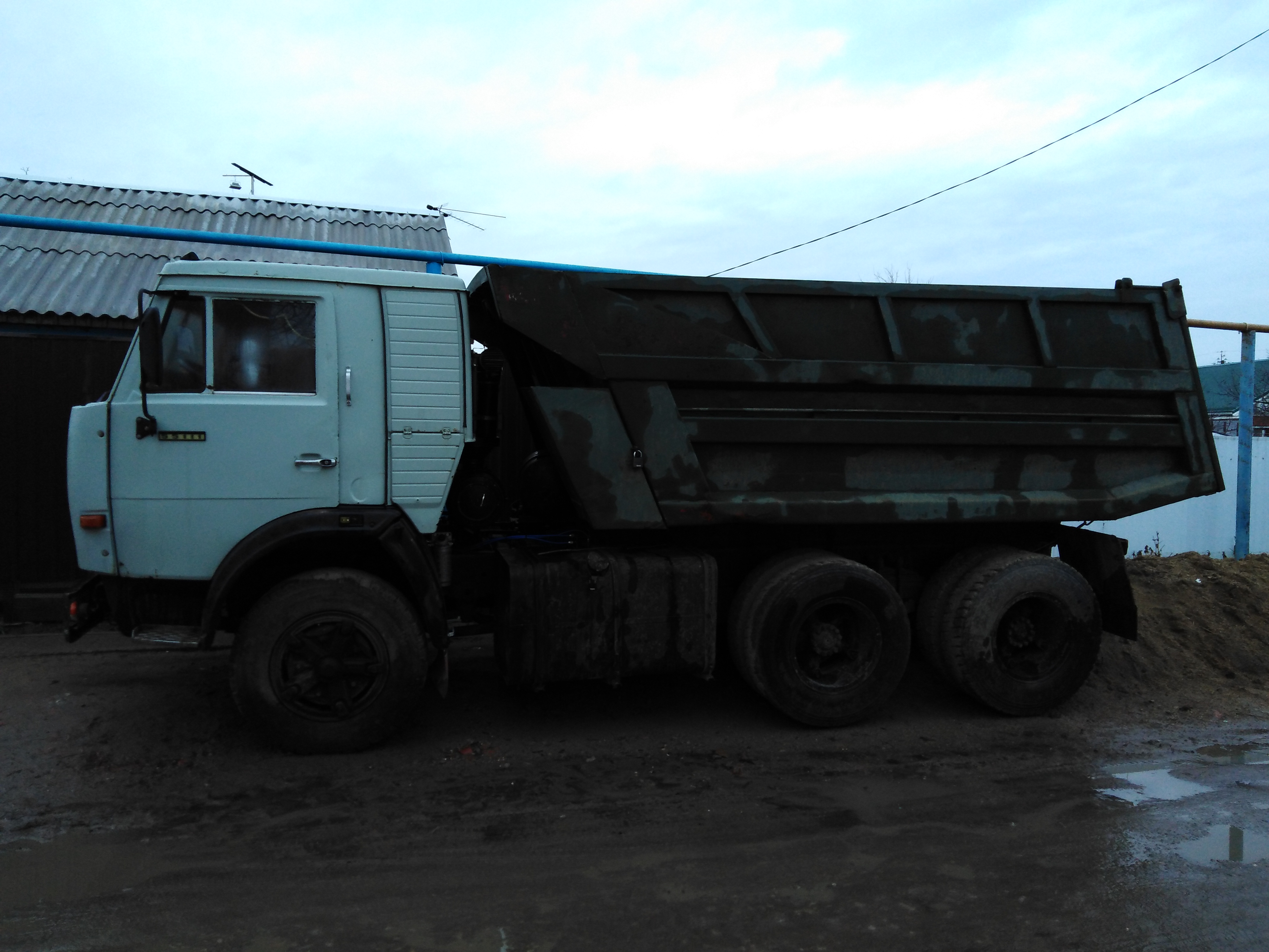 Грузоперевозки и карьерные работы самосвал