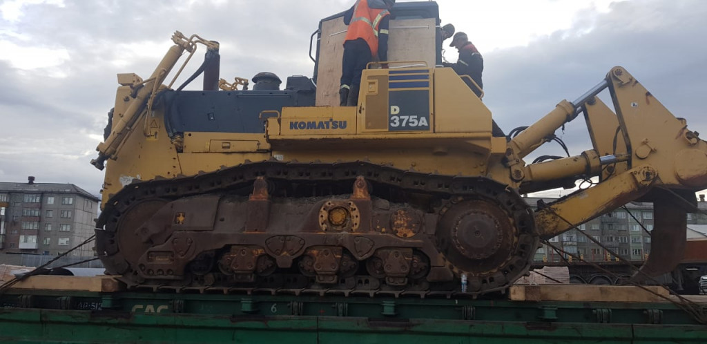 Аренда бульдозера Komatsu D375A-5 Иркутск