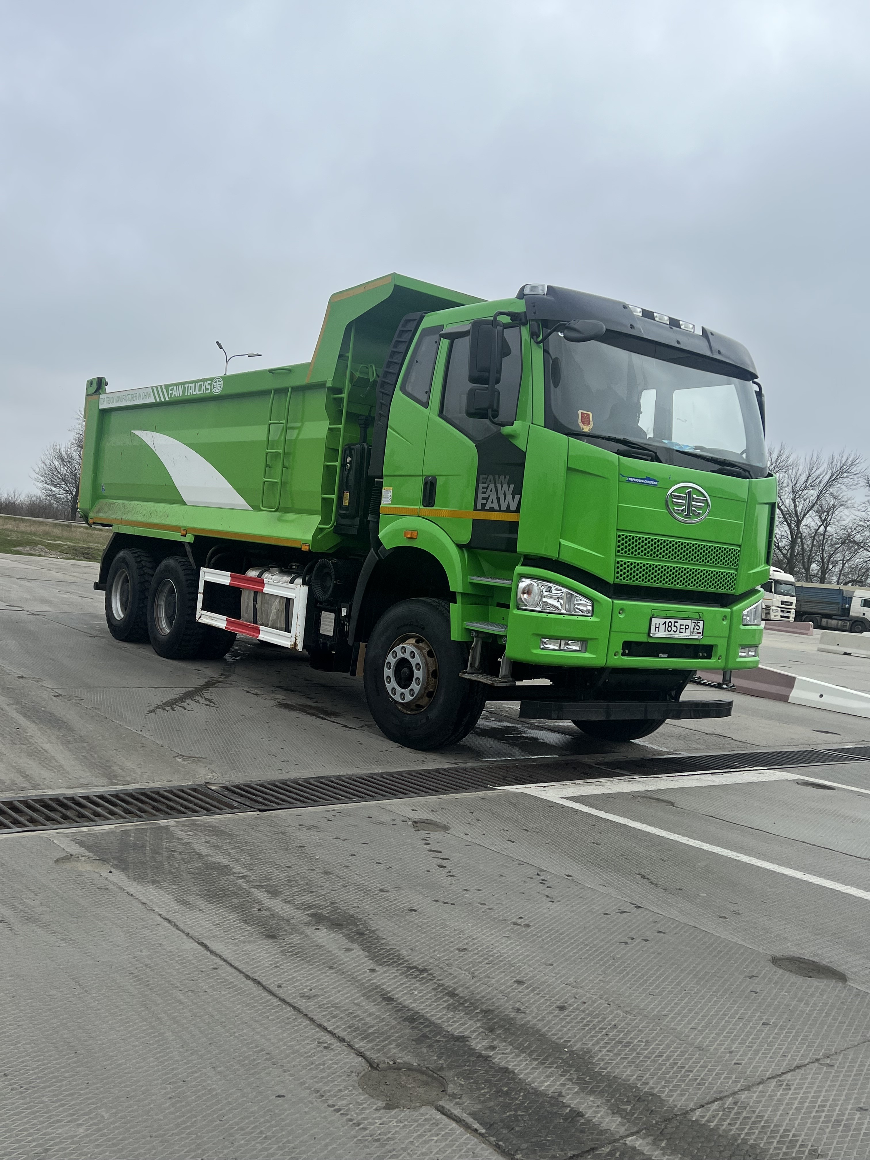 Самосвал в аренду