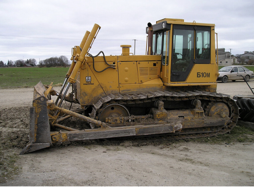 Аренда бульдозера ЧТЗ Б10М