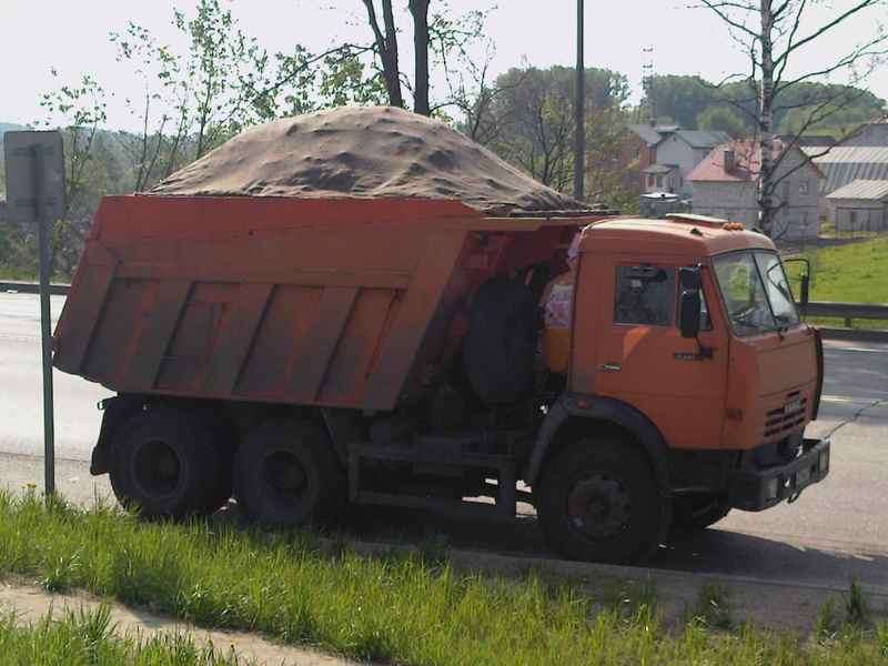 Доставка сыпучих строительных материалов