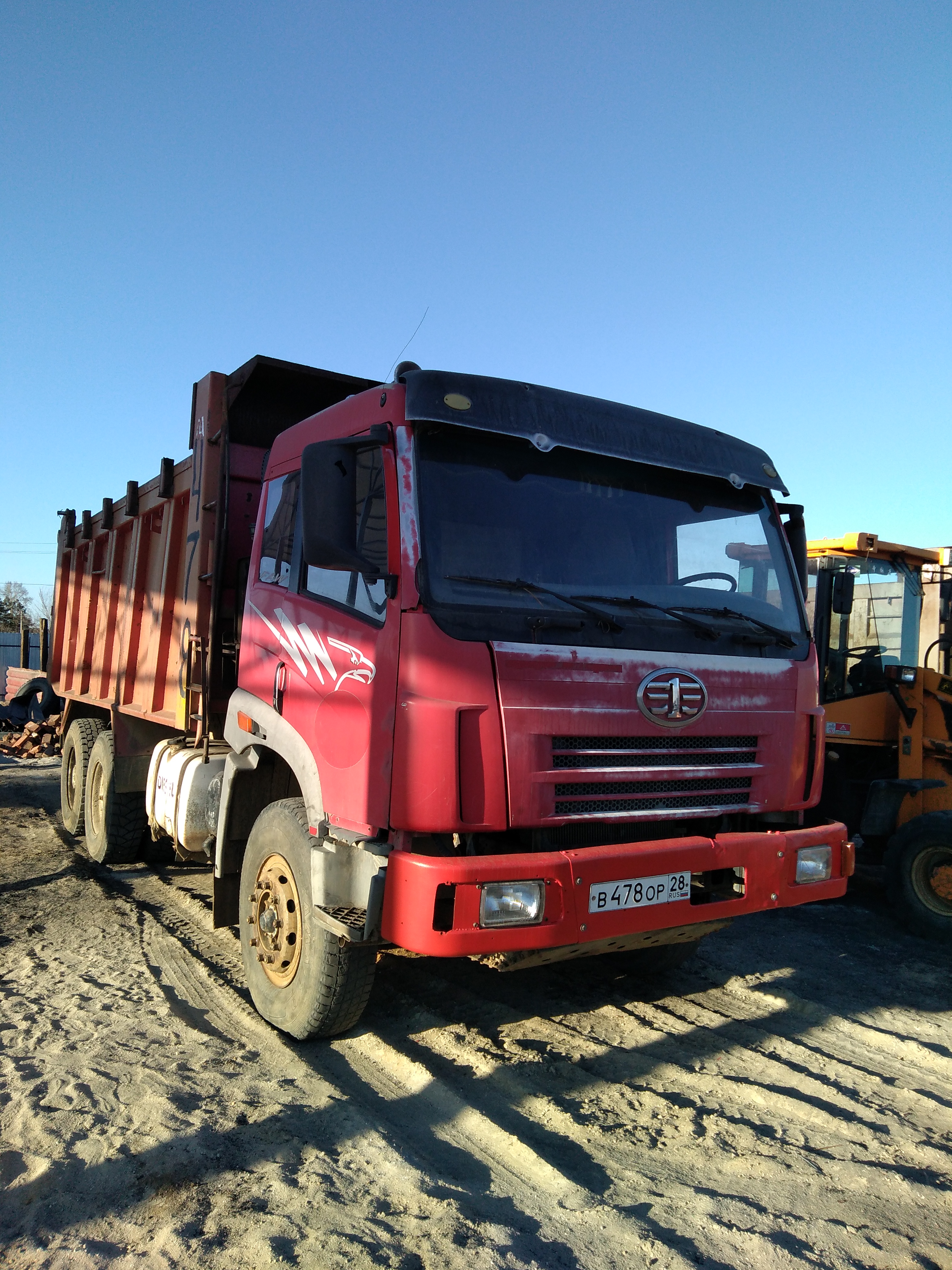 Услуги самосвалов от собственника Игорь