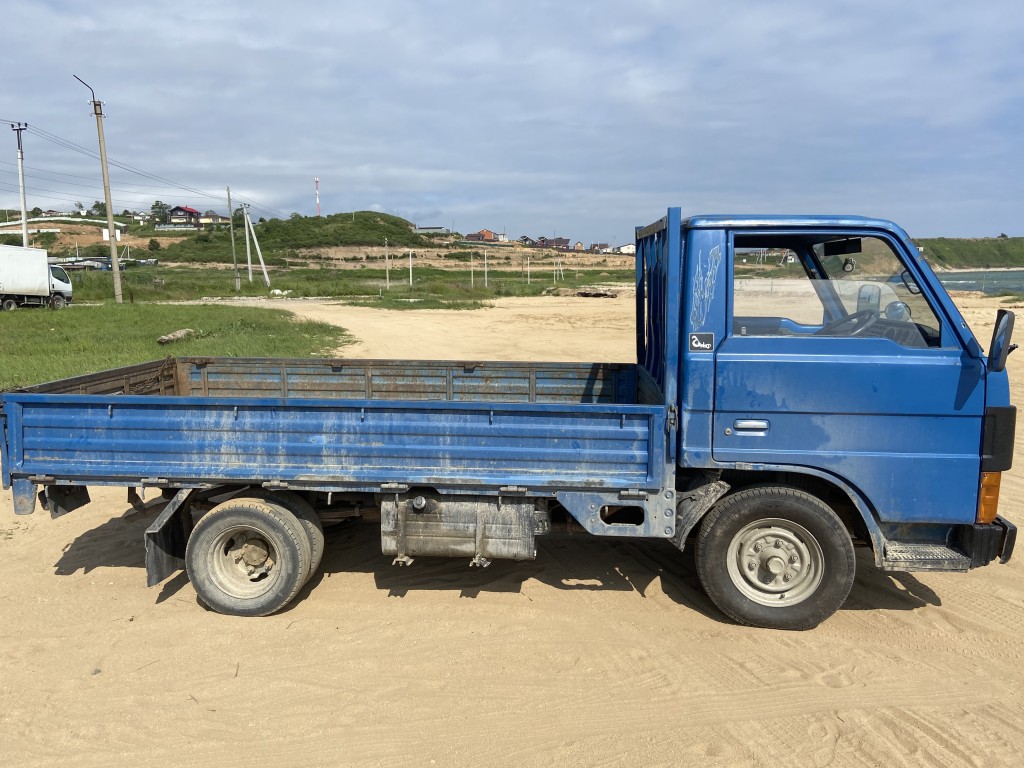 Грузовые перевозки самосвалом. Песок, щебень.